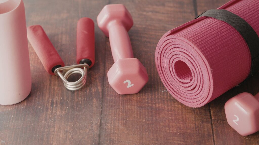 Suelos de gimnasio: resistentes, seguros y duraderos